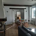 Дом отдыха Piermonde Йер